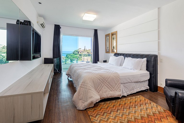 Rio052 - Beautiful villa with spectacular sea views in Joá