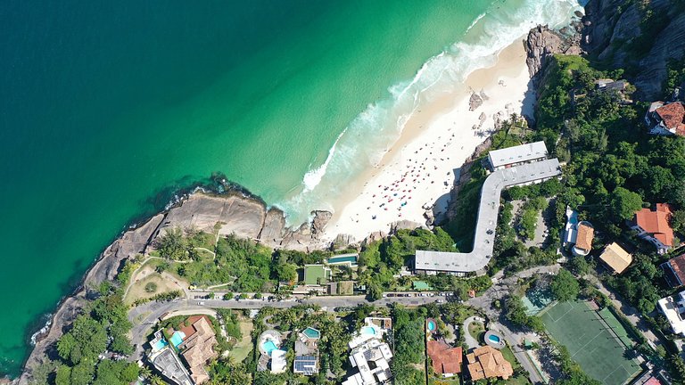 Rio052 - Beautiful villa with spectacular sea views in Joá