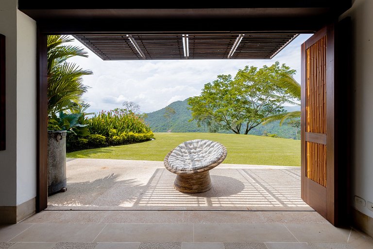 Anp041 - Casa com piscina infinita em Anapoima