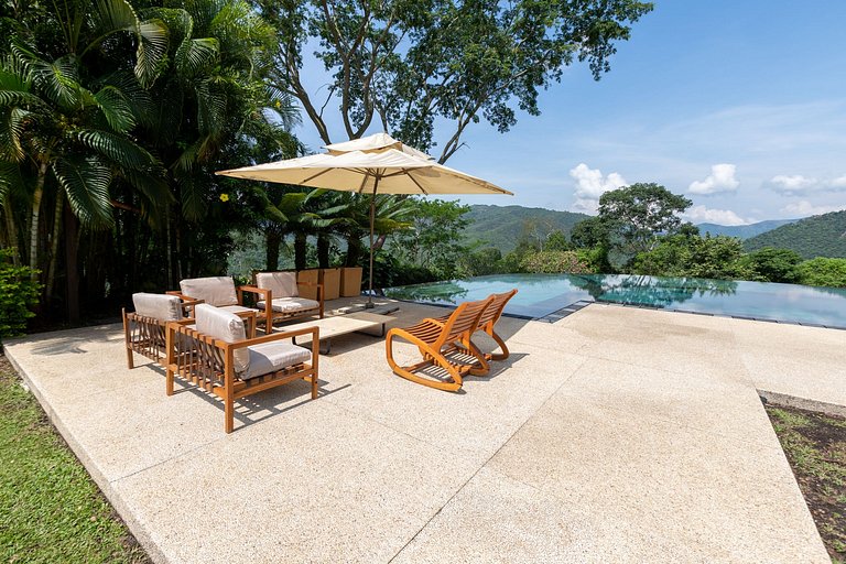 Anp041 - Casa com piscina infinita em Anapoima