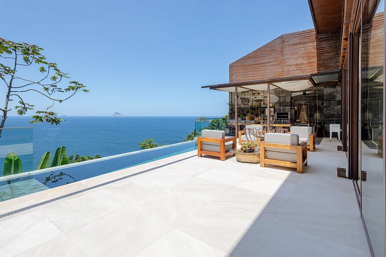 Rio501 - Luxurious villa with sea view in Joá