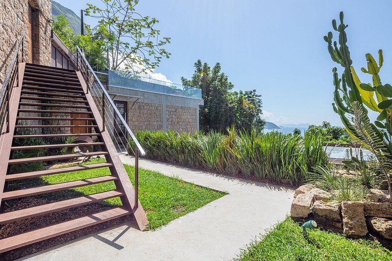 Rio501 - Luxurious villa with sea view in Joá