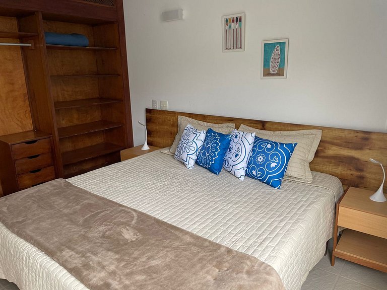 Gua001 - Hermosa villa en la arena en Guarujá