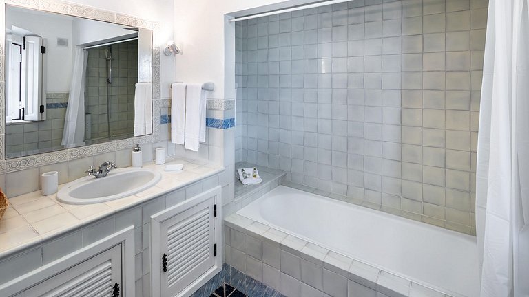 Alg012 - Villa country-chic avec deux piscines