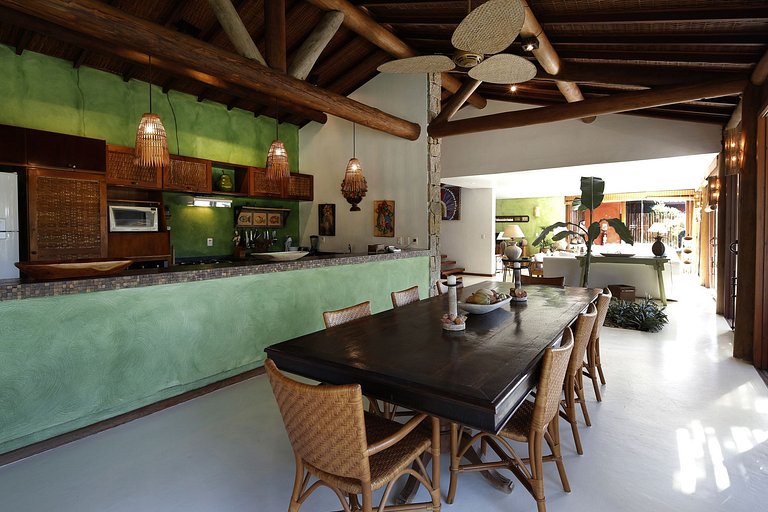 Bah159 - Fantastic villa with pool in Itacaré