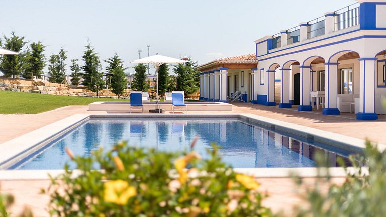 Alg011 - Luxuosa villa em Boliqueime