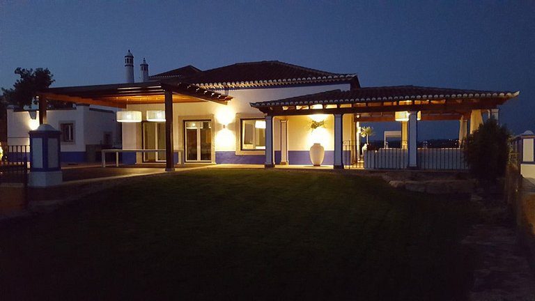 Alg013 - Casa de lujo en perfecta armonía en Algarve.