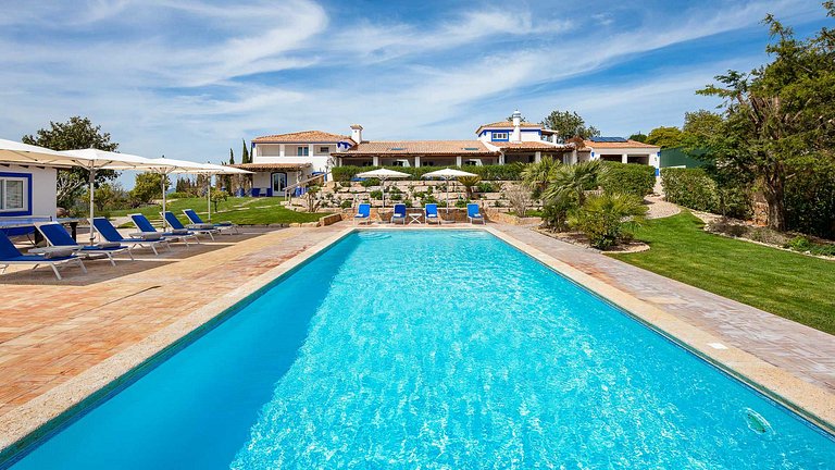 Alg014 - Encantadora y espaciosa casa en Algarve