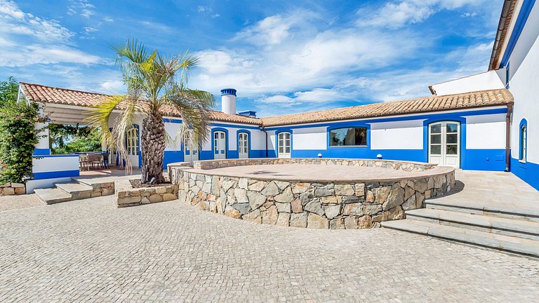 Alg015 - Villa entourée par le parfum de la lavande