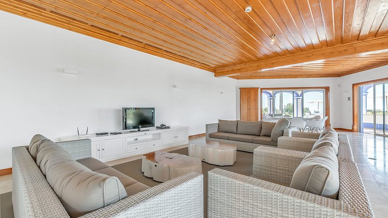 Alg015 - Villa entourée par le parfum de la lavande