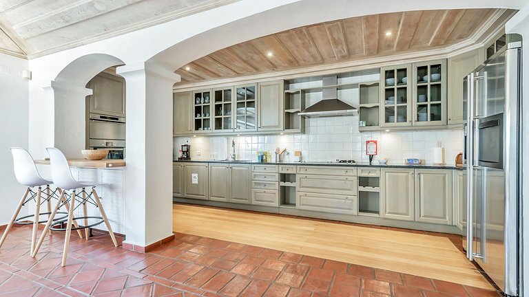 Alg015 - Villa entourée par le parfum de la lavande