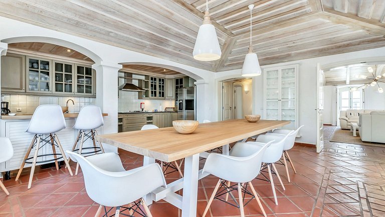 Alg015 - Casa rodeada pelo aroma a alfazema