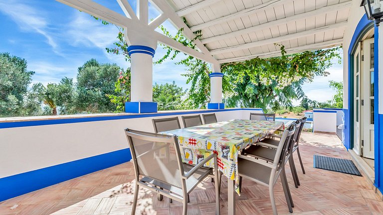 Alg015 - Villa entourée par le parfum de la lavande