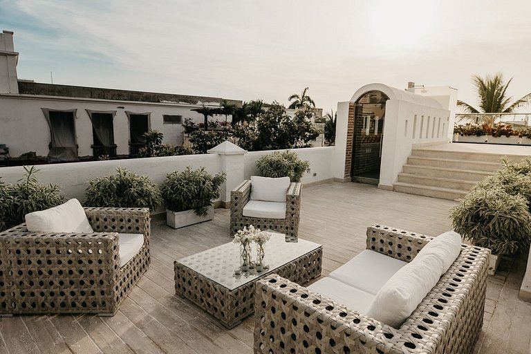 Car110 - Beautiful penthouse in the Old City of Cartagena