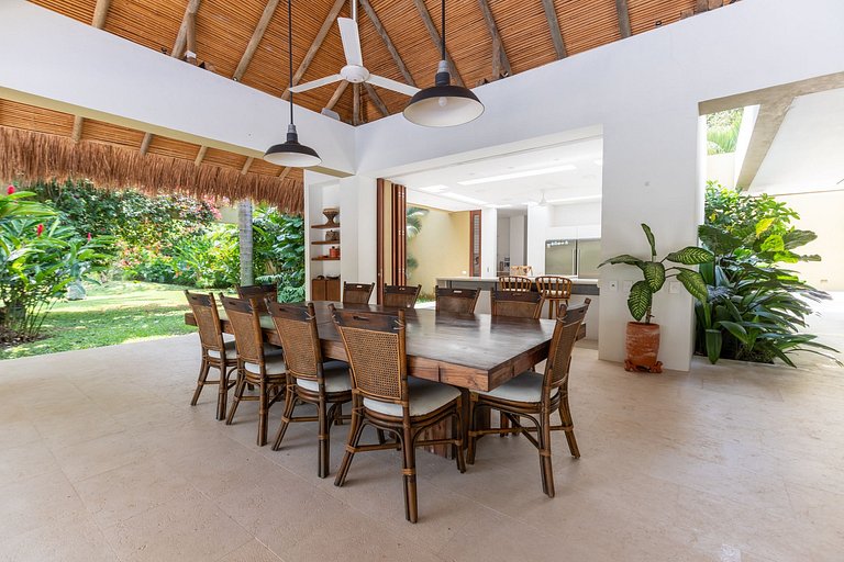 Anp045 - Luxuosa villa com piscina em Anapoíma