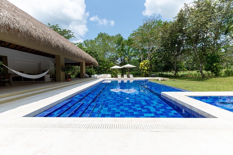 Anp045 - Luxurious villa with pool in Anapoima