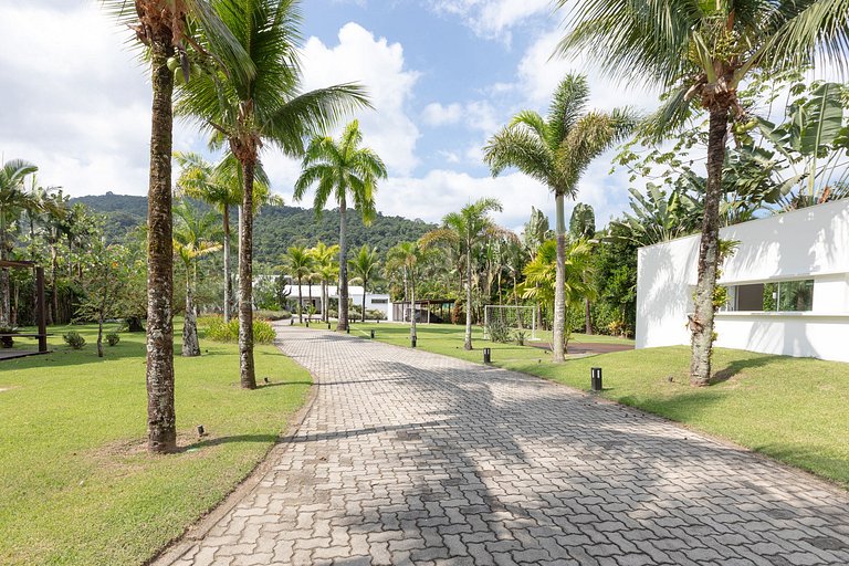 Ang048 - Villa no Portobello