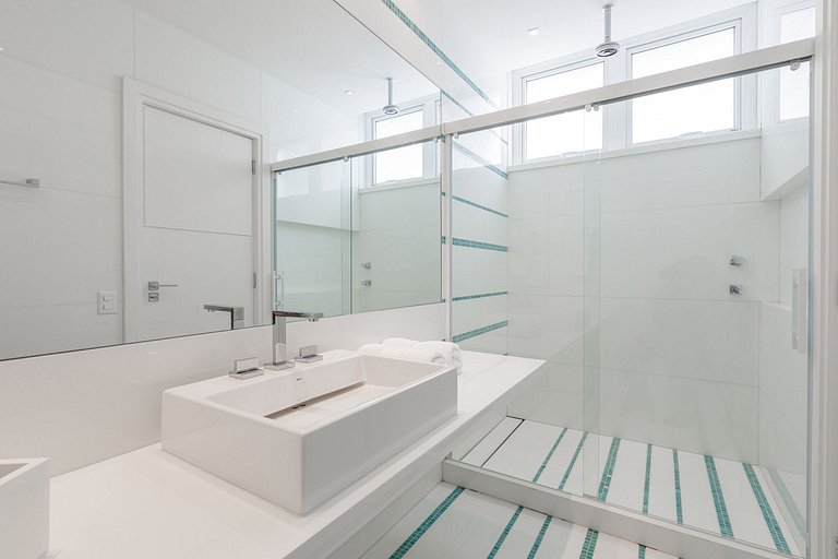 Ang048 - Villa no Portobello