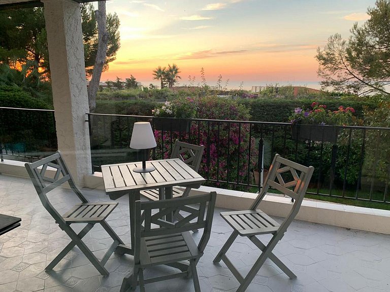 Azu037 - Villa élégante avec vue à Cap d’Antibes