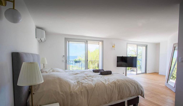 Azu037 - Belle villa vue mer, Cap d'Antibes