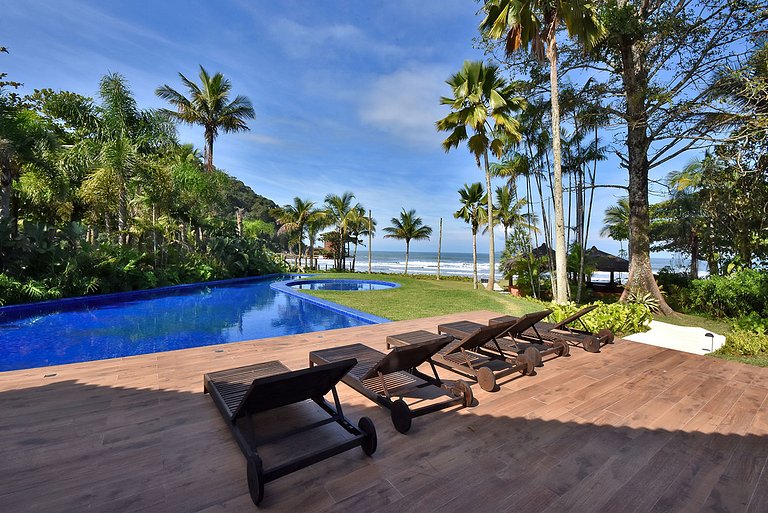 Gua003 - Beautiful house on the sand at Praia do Engenho