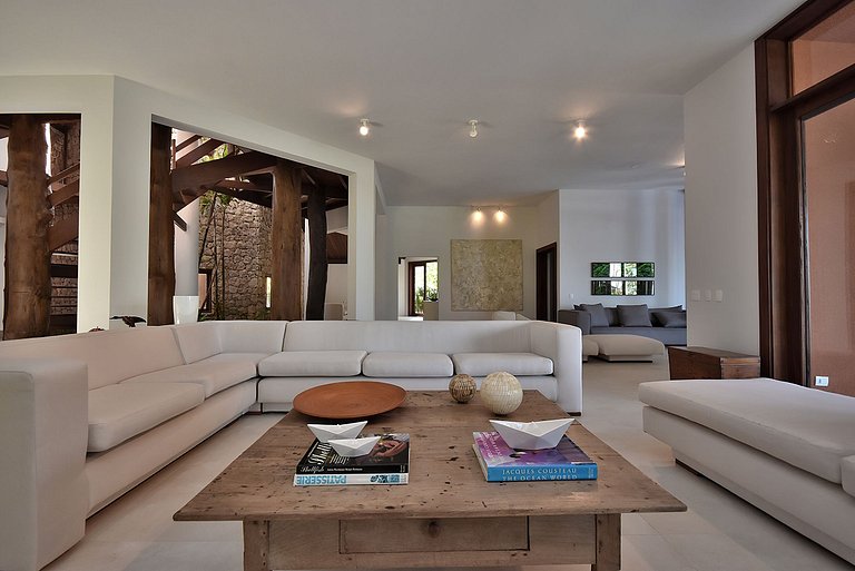 Gua003 - Beautiful house on the sand at Praia do Engenho