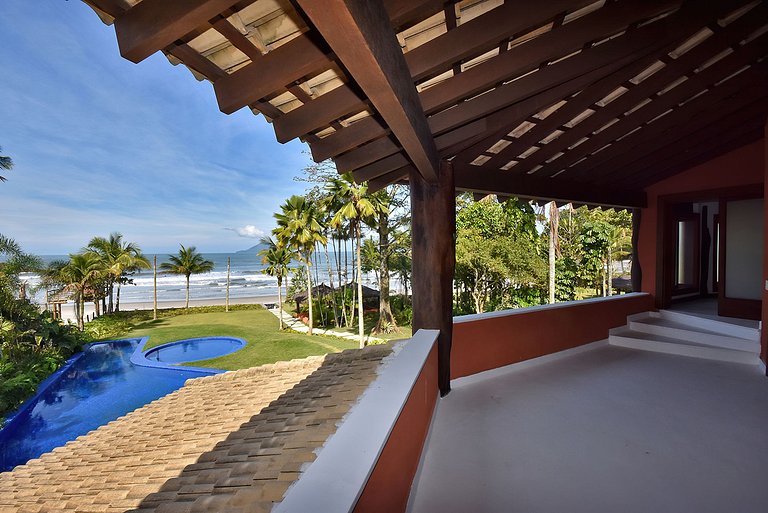 Gua003 - Beautiful house on the sand at Praia do Engenho
