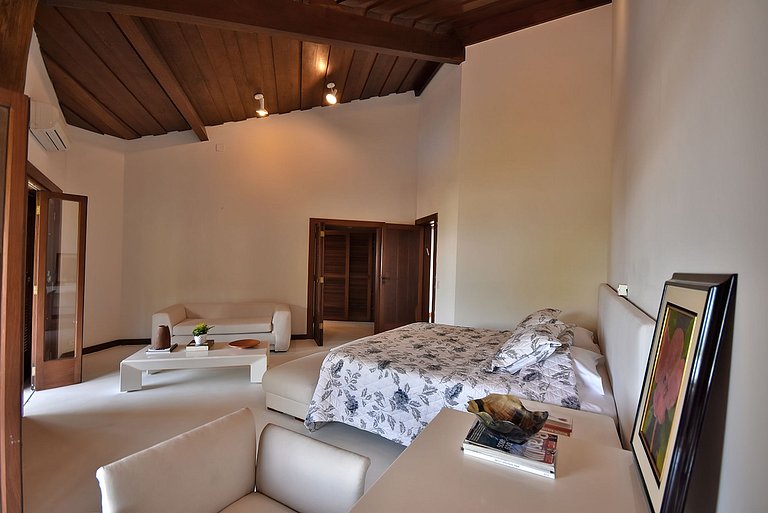 Gua003 - Beautiful house on the sand at Praia do Engenho