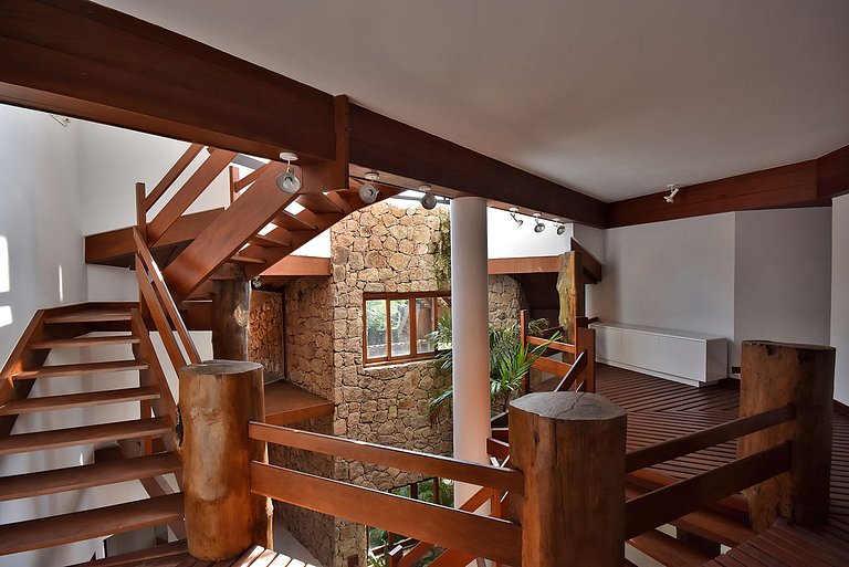 Gua003 - Beautiful house on the sand at Praia do Engenho