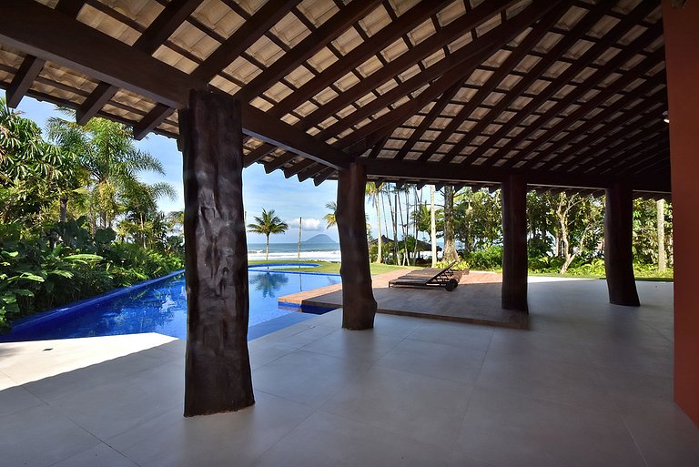 Gua003 - Beautiful house on the sand at Praia do Engenho