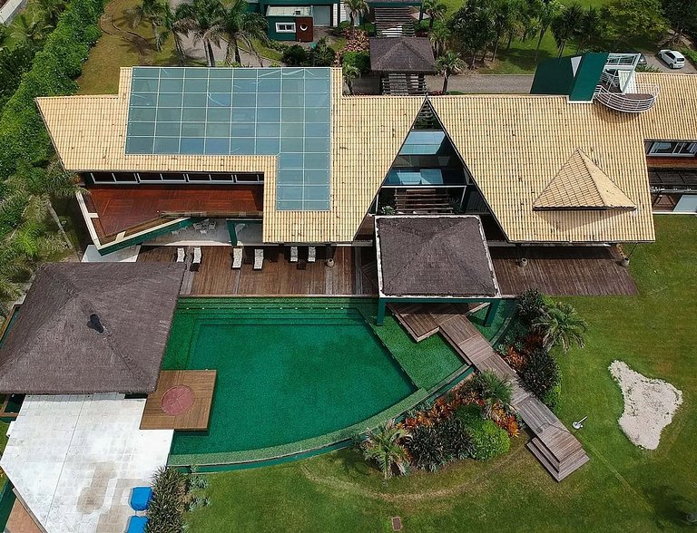 Flo003 - Magnífica residencia beira-mar de 7 quartos em Flor