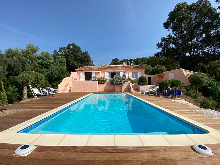 Azu046 - Villa na encosta de La Croix-Valmer