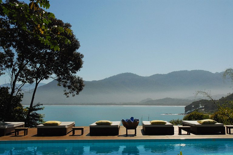 Uba001 - Incredible colonial house, Ubatuba beach region