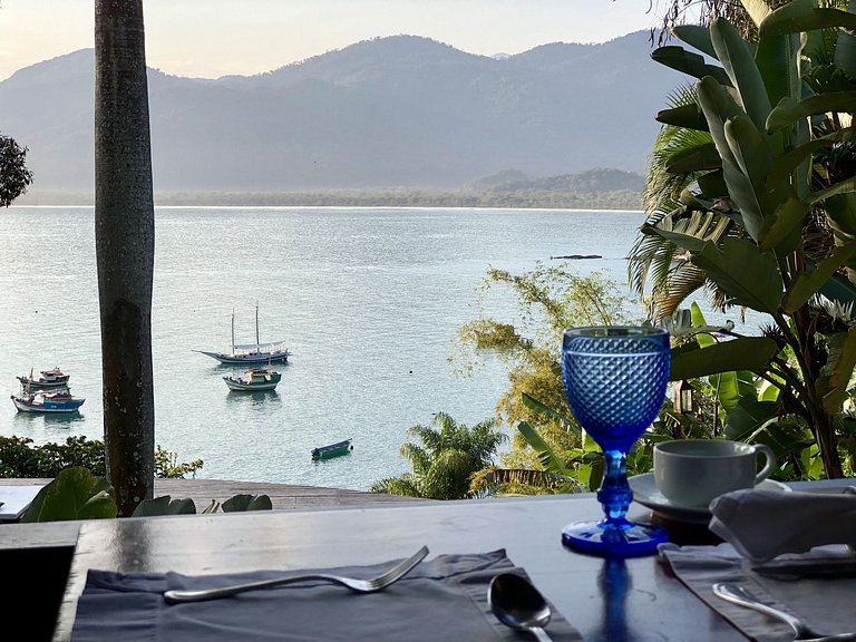 Uba001 - Incredible colonial house, Ubatuba beach region