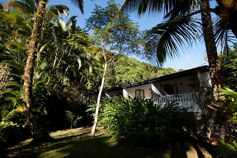 Uba001 - Incredible colonial house, Ubatuba beach region