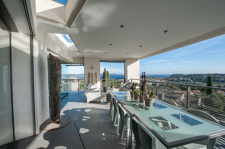 Azu044 - Villa com vista para o mar em Cavalaire