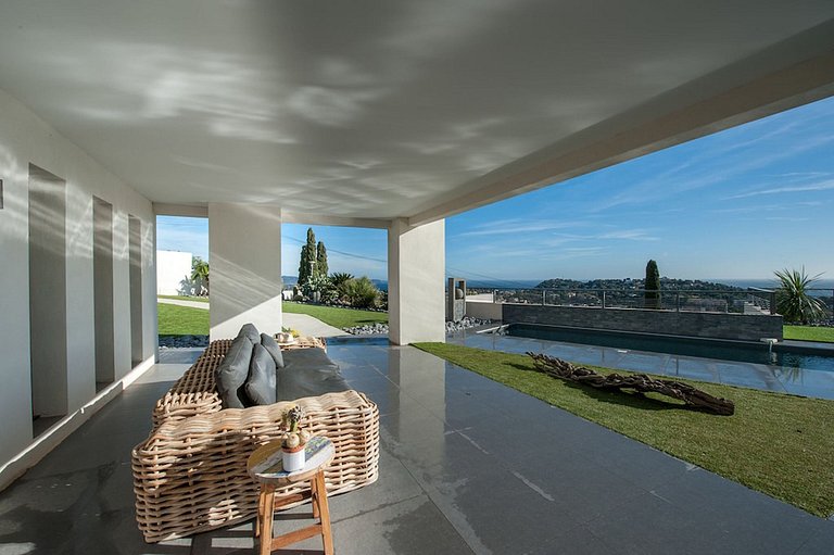 Azu044 - Villa con vista al mar en Cavalaire