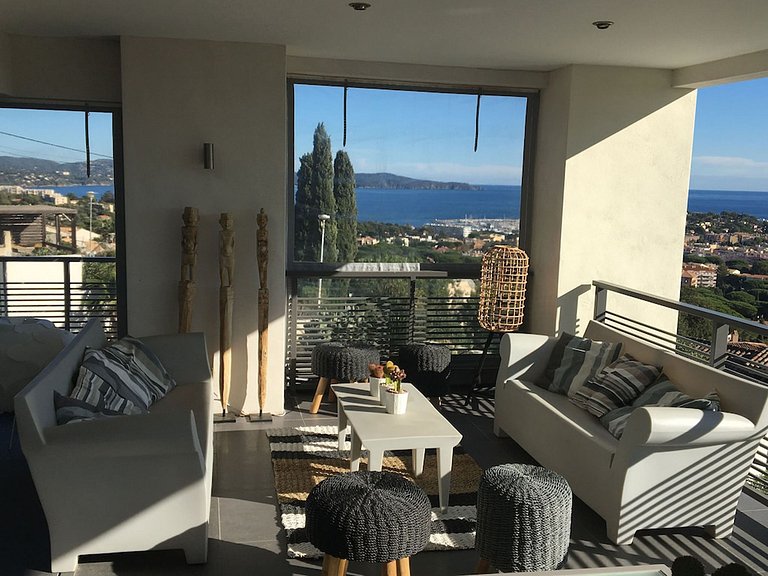 Azu044 - Villa avec vue mer à Cavalaire