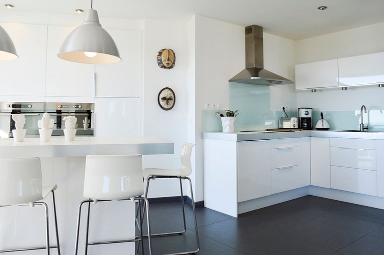 Azu044 - Villa with ocean view in Cavalaire