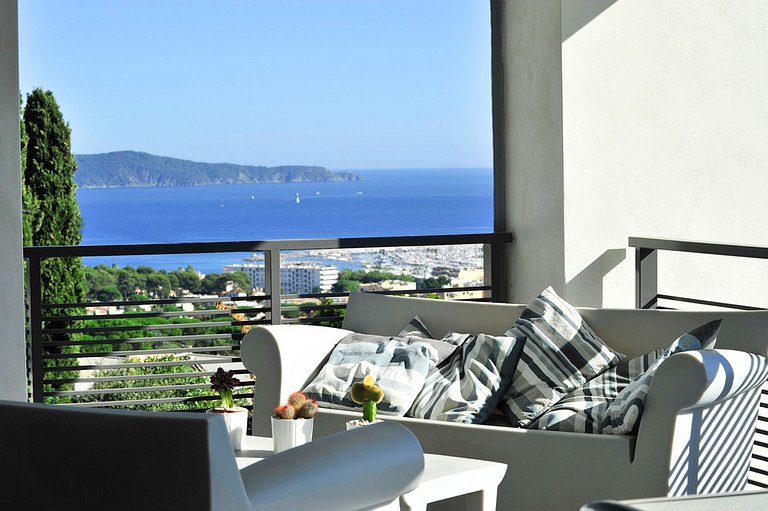 Azu044 - Villa com vista para o mar em Cavalaire