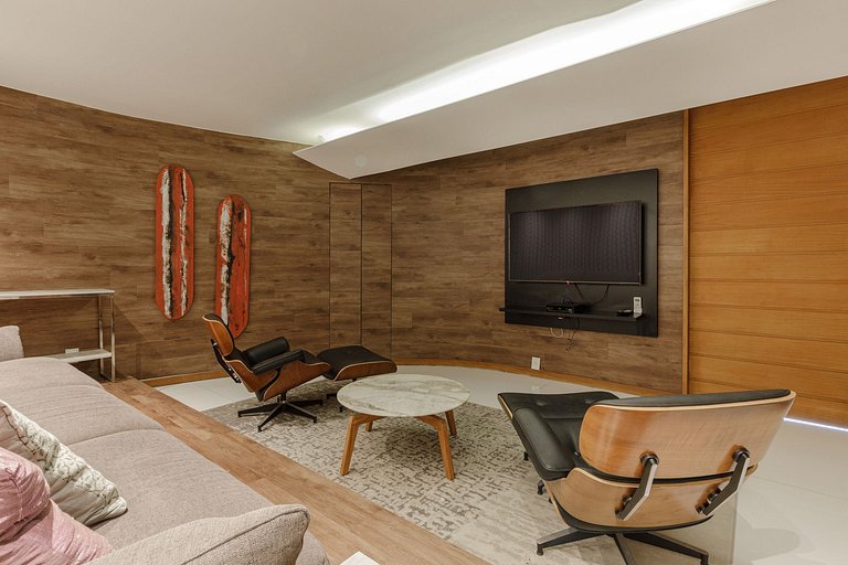 Rio006 - Mansão com vista pro mar do Leblon