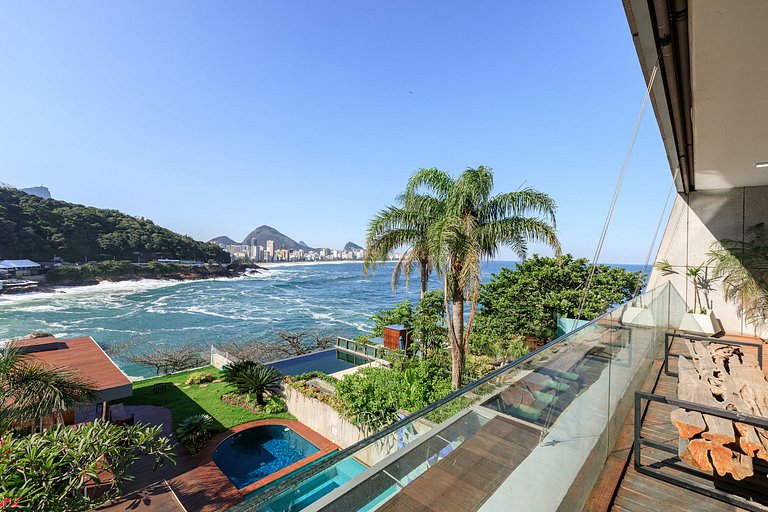 Rio006 - Mansão com vista pro mar do Leblon