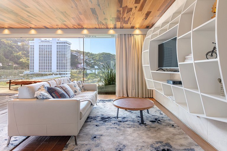 Rio006 - Mansão com vista pro mar do Leblon