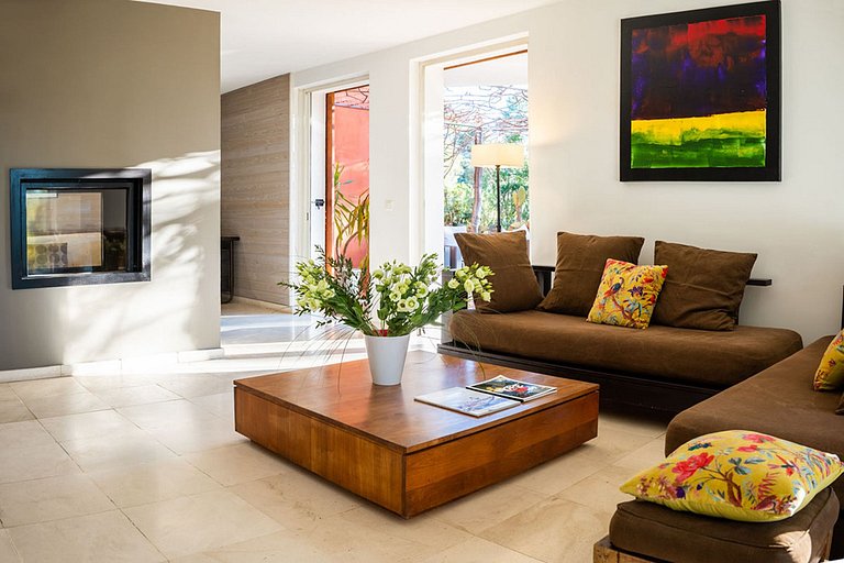 Azu043 - Villa de estilo minimalista en Gassin