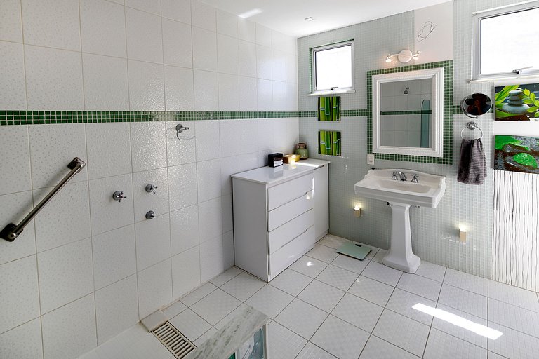 Rio197 - Cobertura com vista para o mar em Copacabana