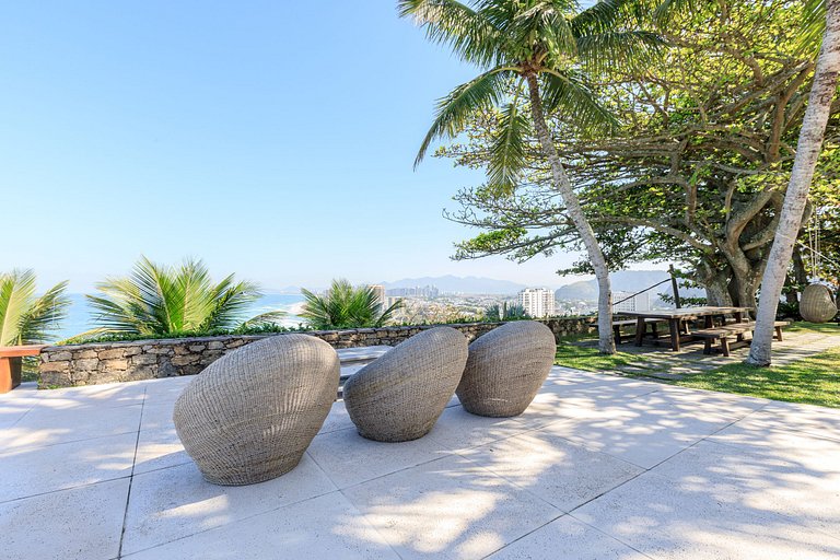 Rio005 - Luxury mansion with ocean view in Joá