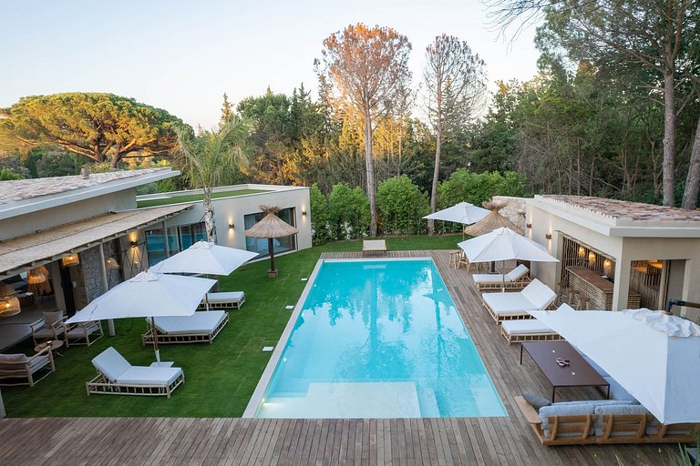 Azu048 - Villa moderna em Ramatuelle perto de Saint Tropez