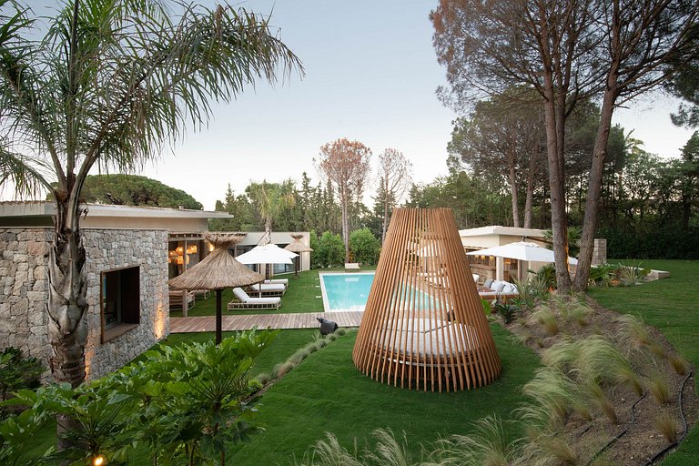 Azu048 - Villa moderna em Ramatuelle perto de Saint Tropez