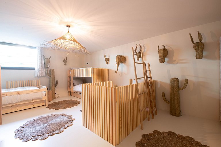 Azu048 - Villa moderne à Ramatuelle près de Saint Tropez