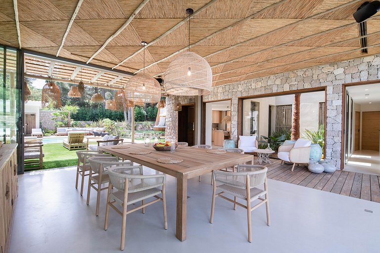 Azu048 - Villa moderna em Ramatuelle perto de Saint Tropez